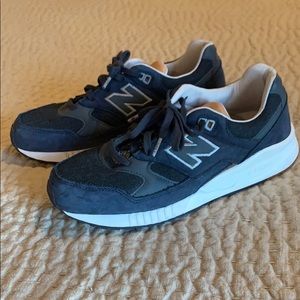 New Balance -Size 9- Blue Suede Classics